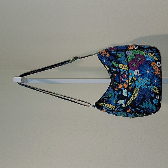 VERA BRADLEY CARRYALL CROSSBODY BAG IN MIDNIGHT BLUES - Picture 5 of 10